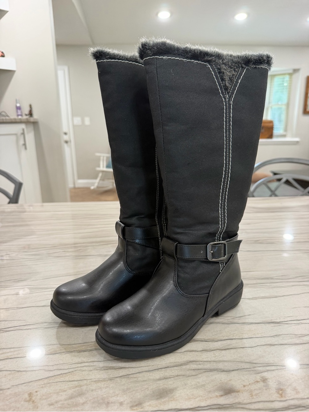 NEW IN BOX Tundra Mai Waterproof Winter Boots
